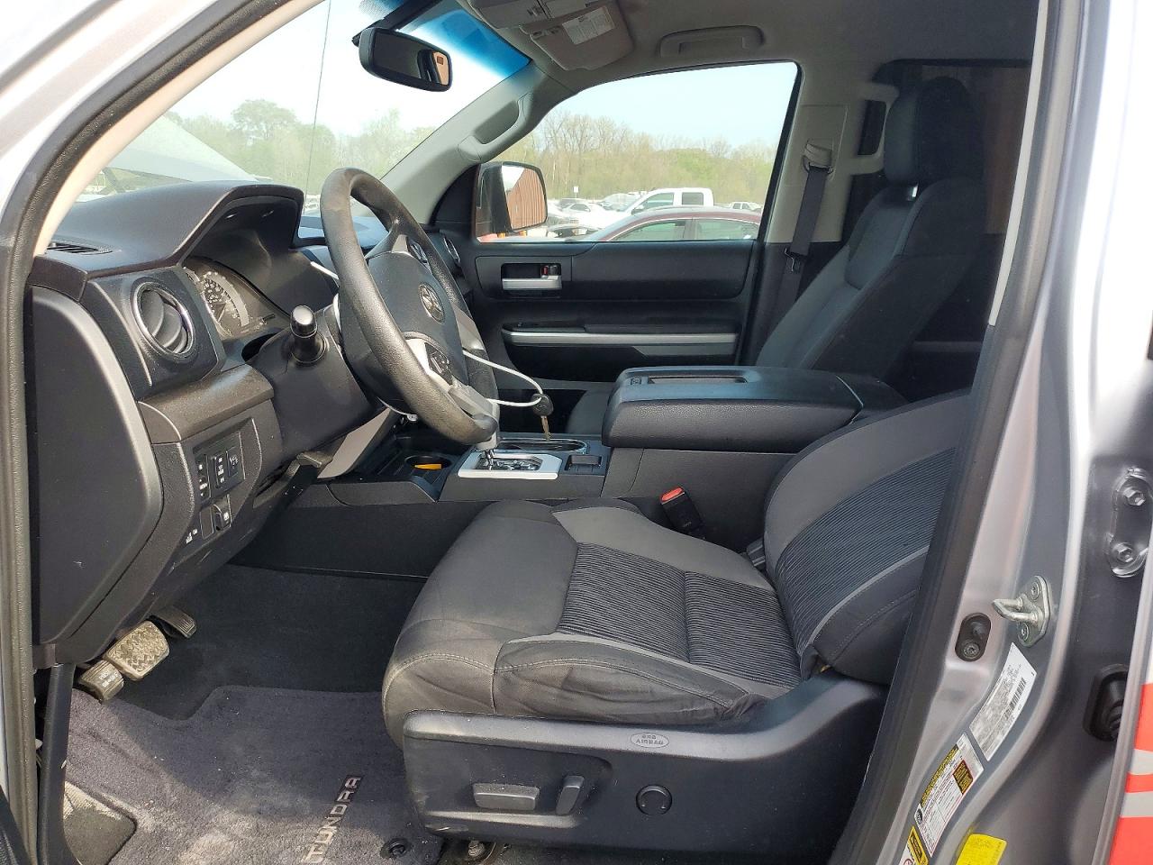 Toyota Tundra Sr5