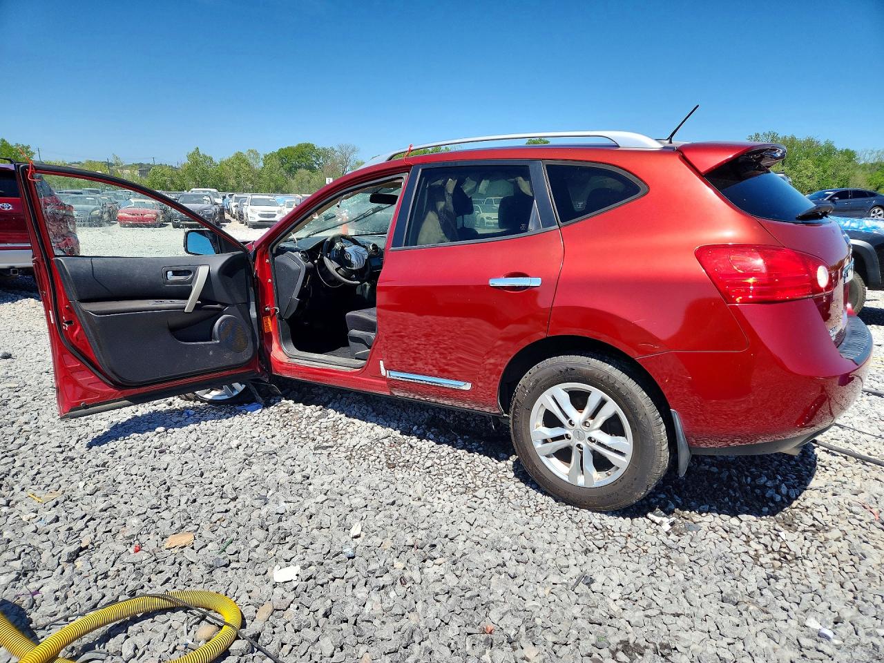 Nissan Rogue S