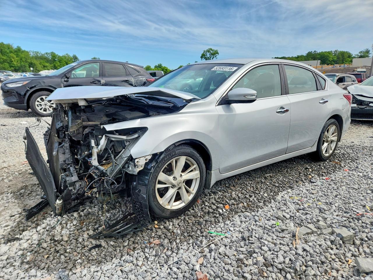 Salvage Nissan Altima Image