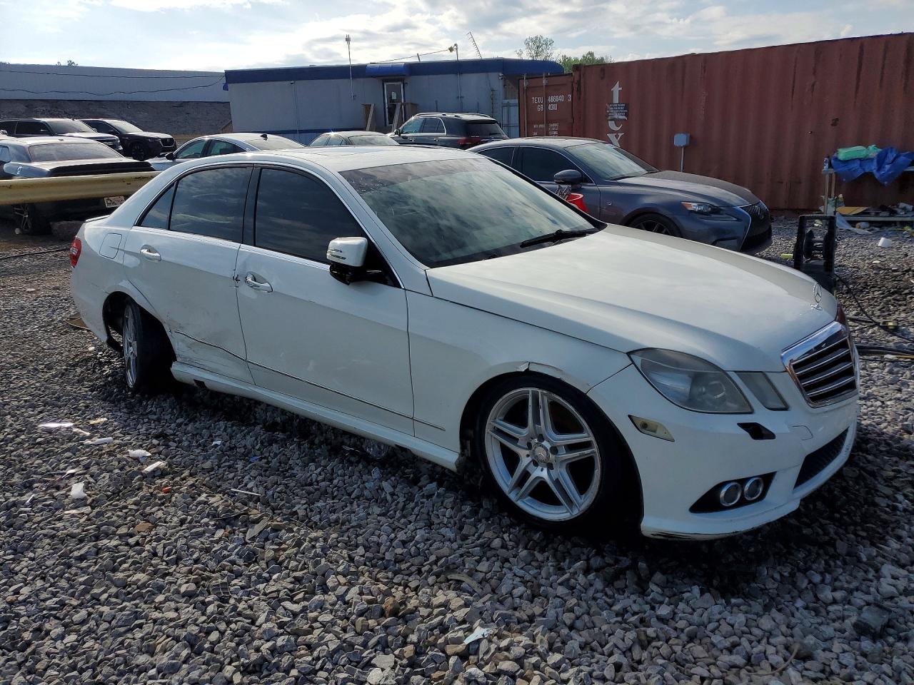 Mercedes-Benz E-Class 350