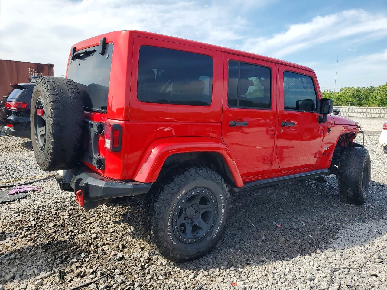 Jeep Wrangler Sahara