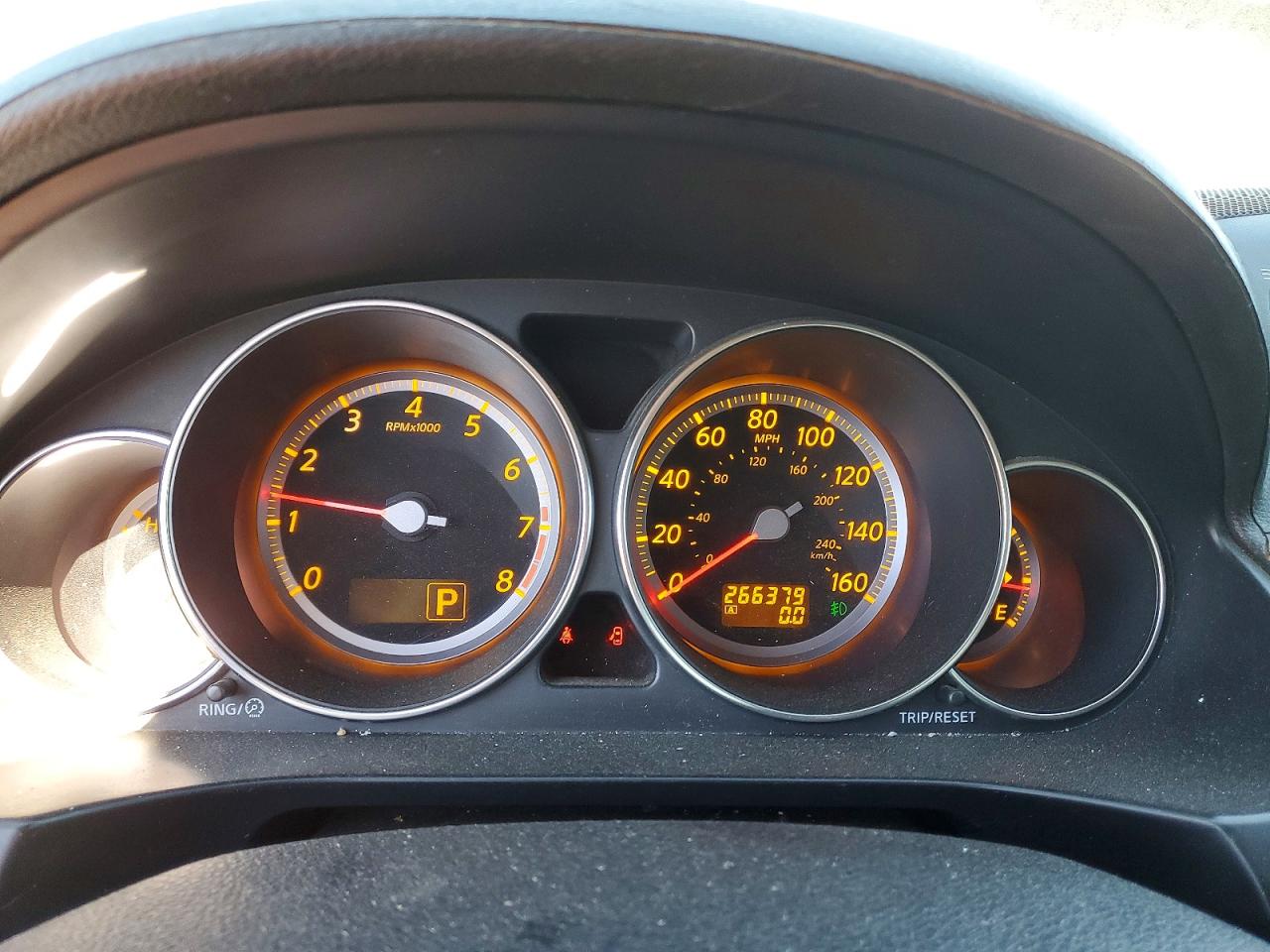INFINITI M35 Base