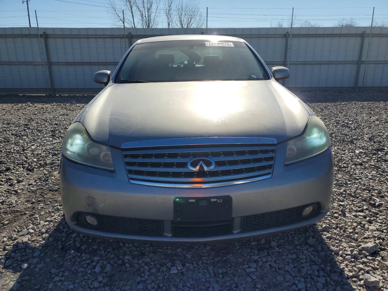 INFINITI M35 Base