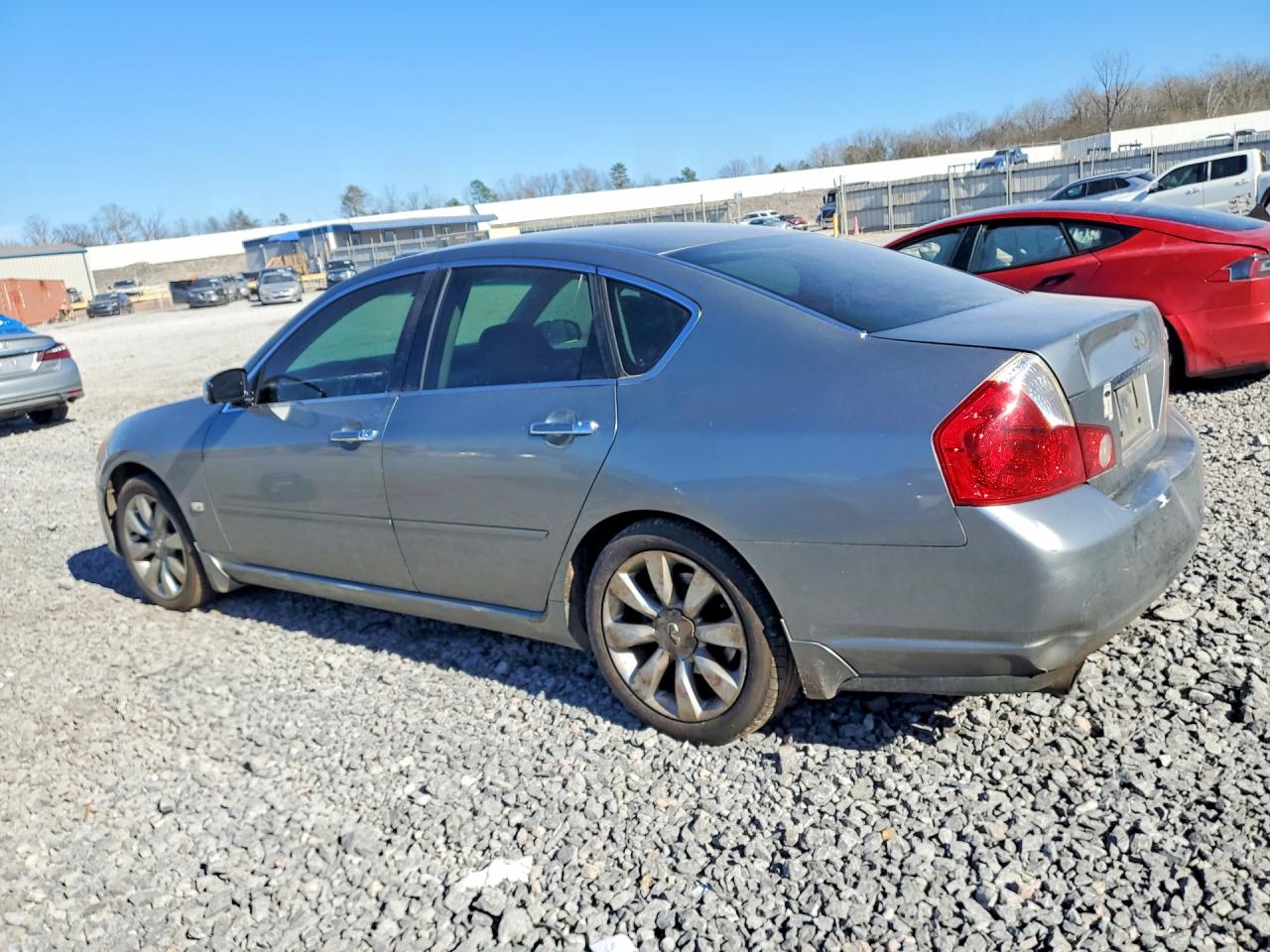 INFINITI M35 Base