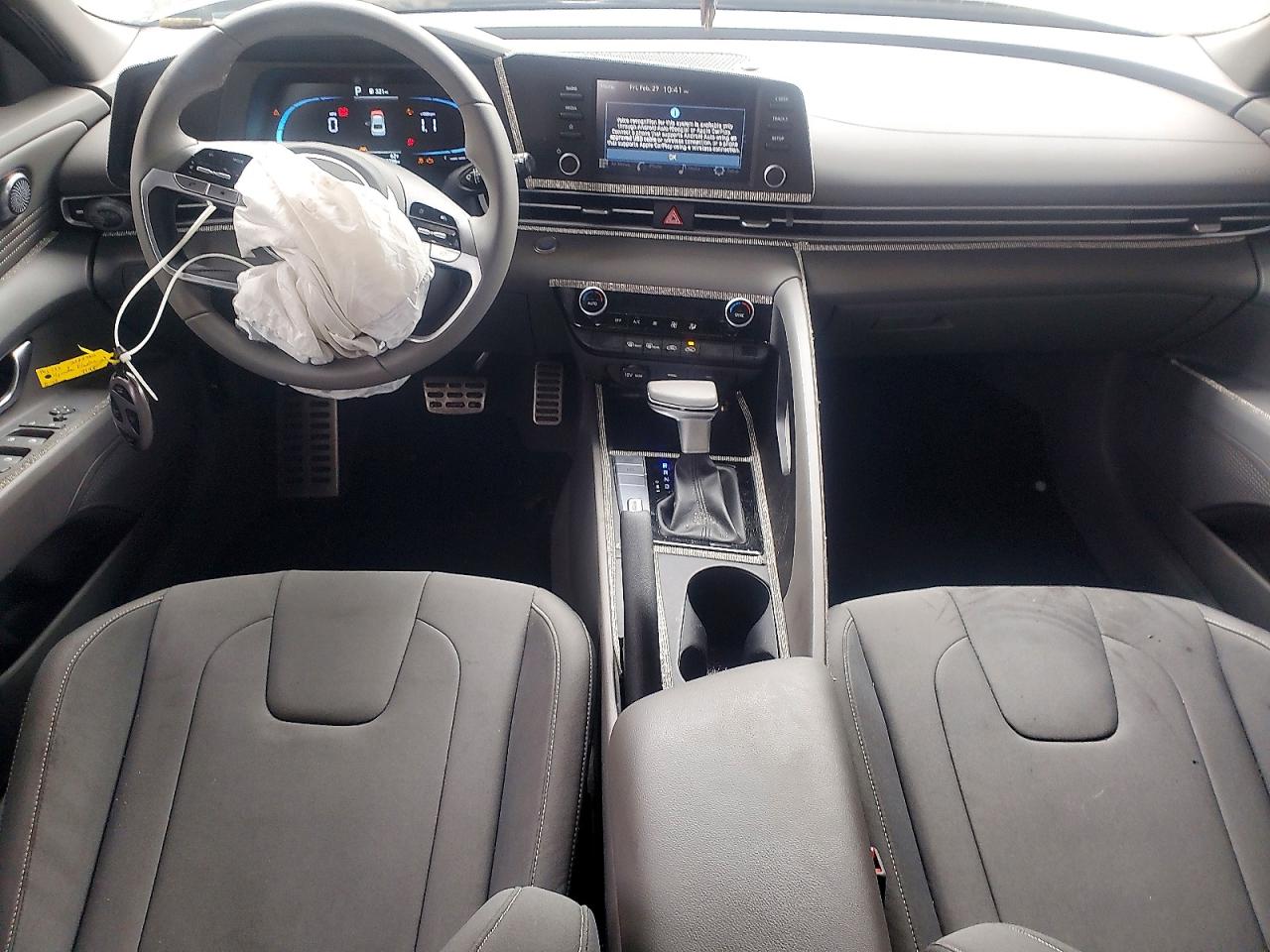 Hyundai ELANTRA Sel Sport