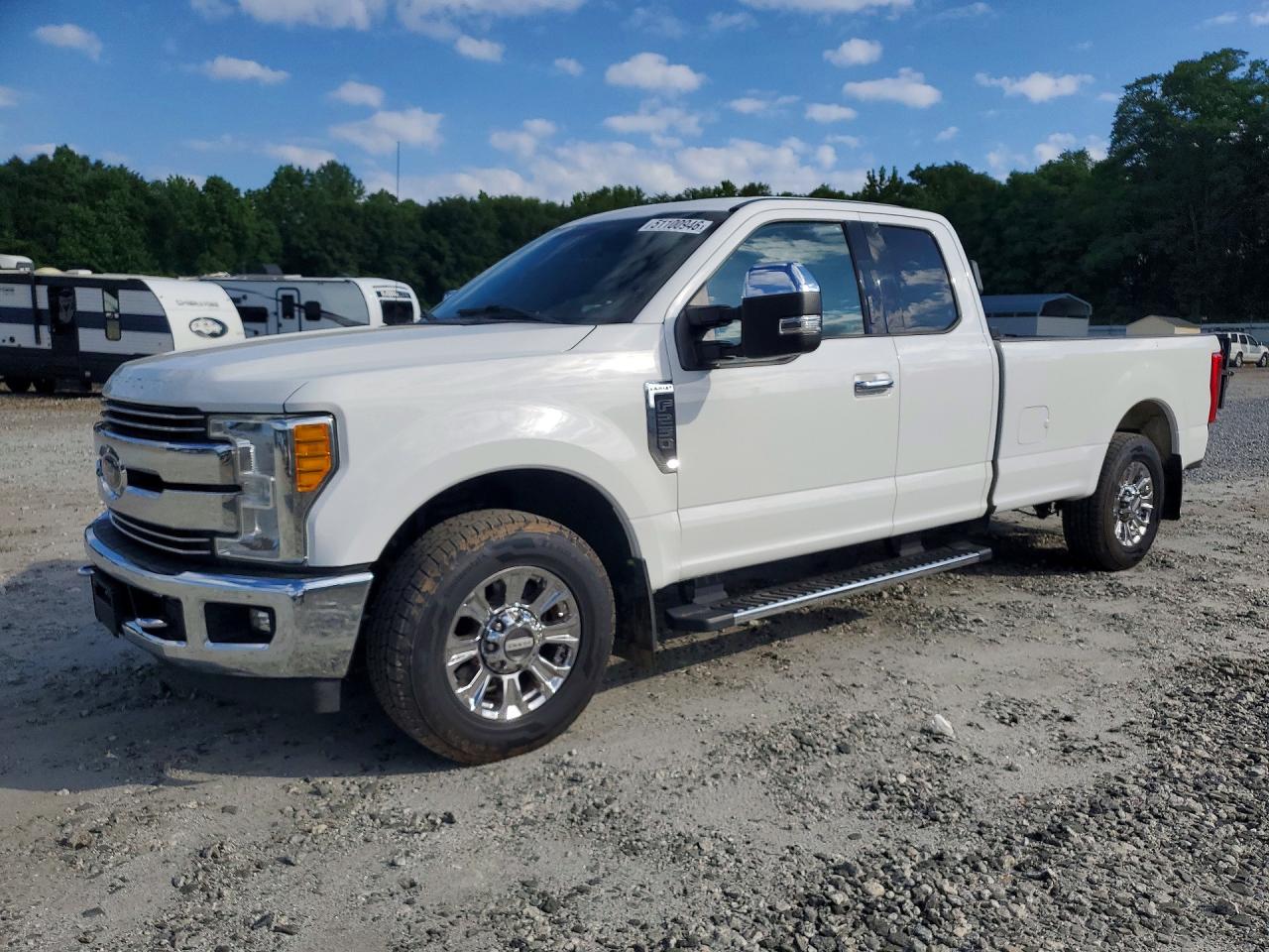 Salvage Ford F-250 Image