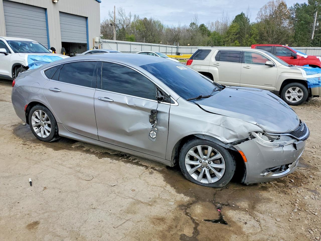 Chrysler 200 C