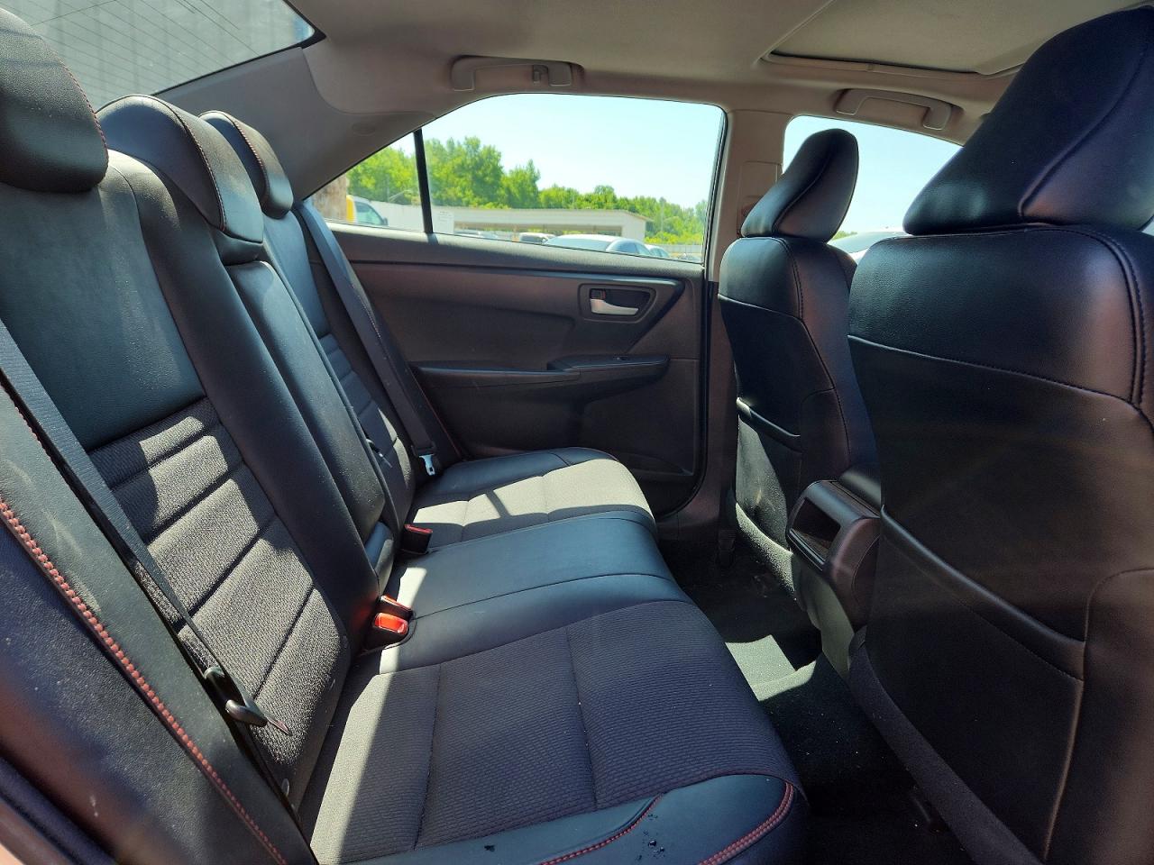 Toyota Camry Se