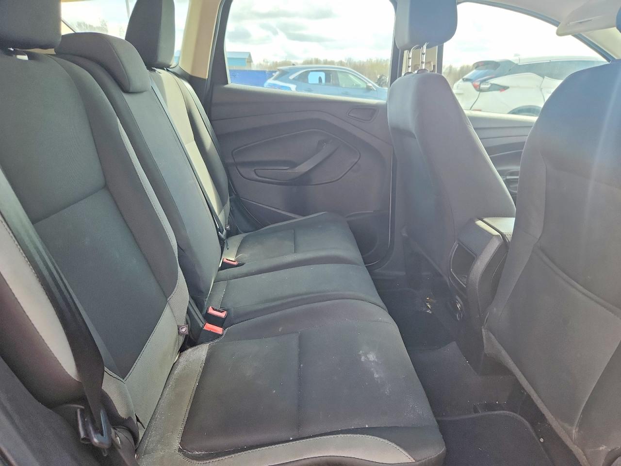 Ford Escape S
