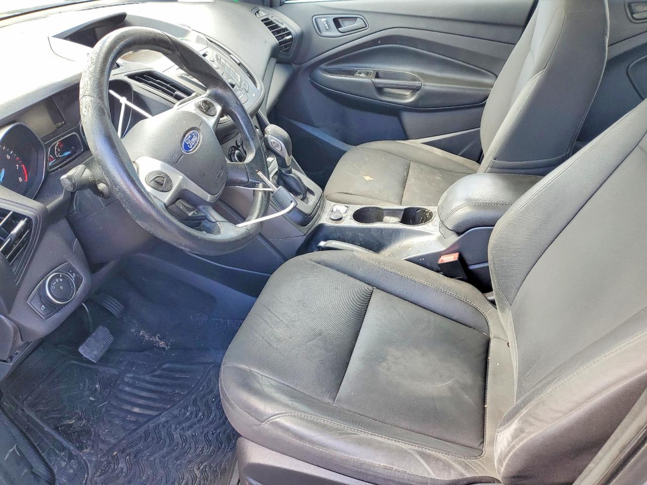 Ford Escape S