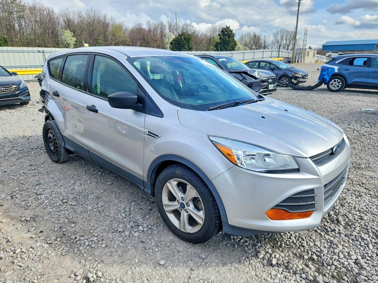 Ford Escape S