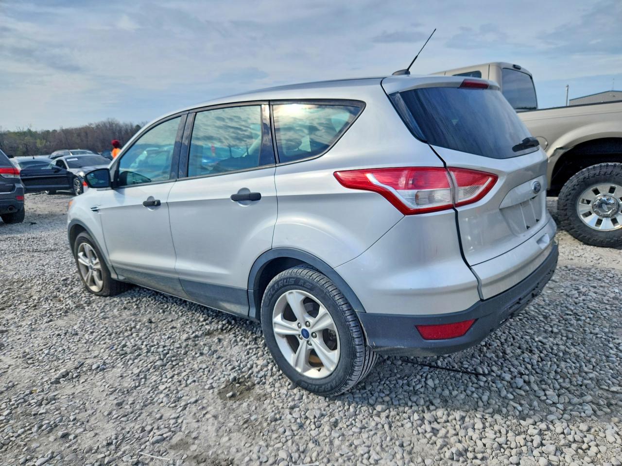 Ford Escape S
