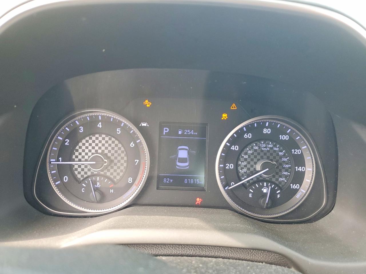 Hyundai ELANTRA Sel