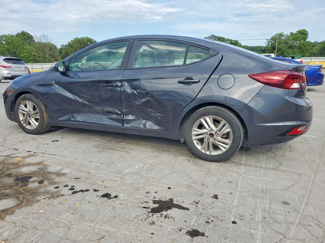 Hyundai ELANTRA Sel