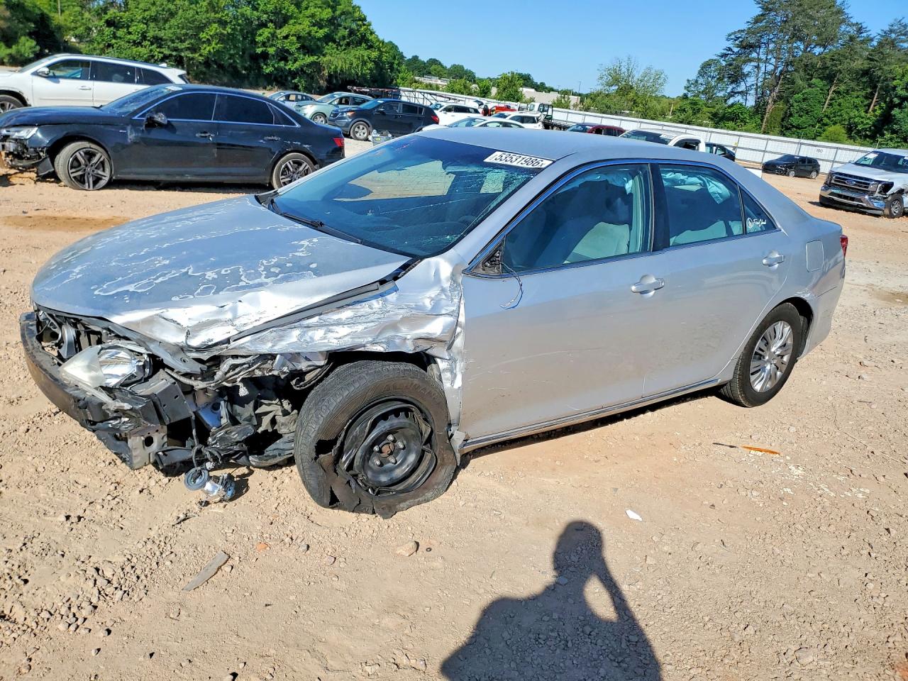 Salvage Toyota Camry Image