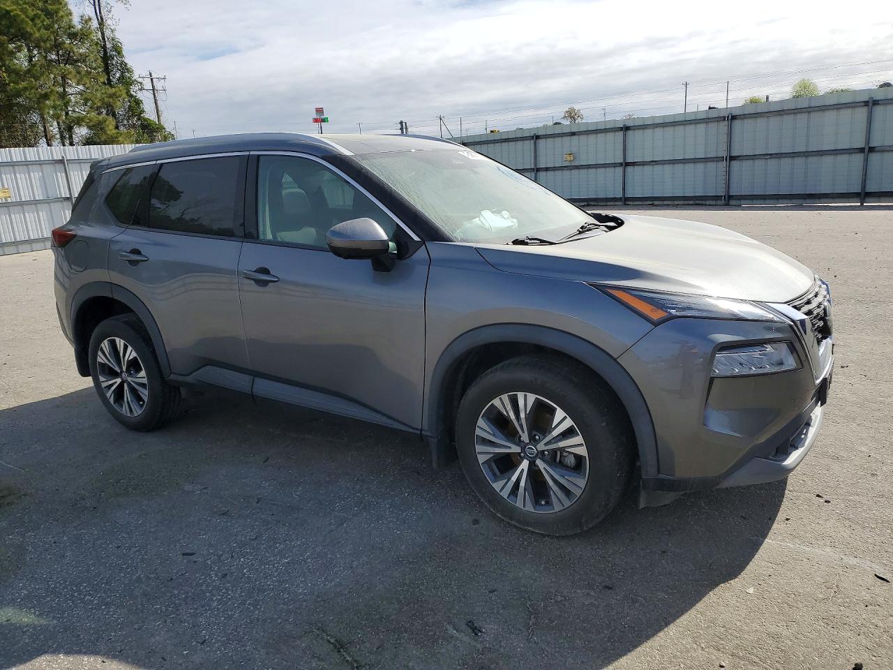 Nissan Rogue Sv