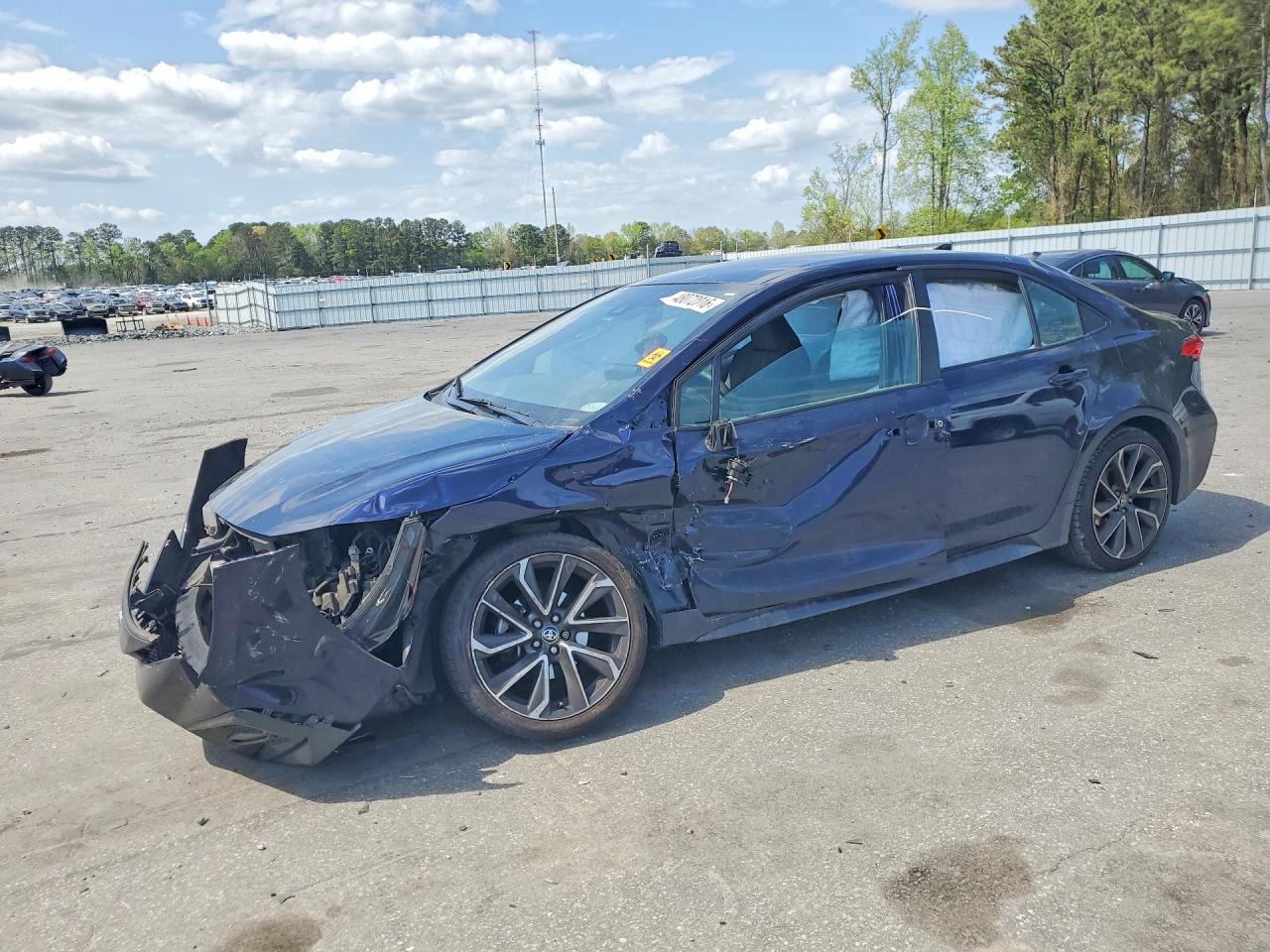 Salvage Toyota Corolla Image