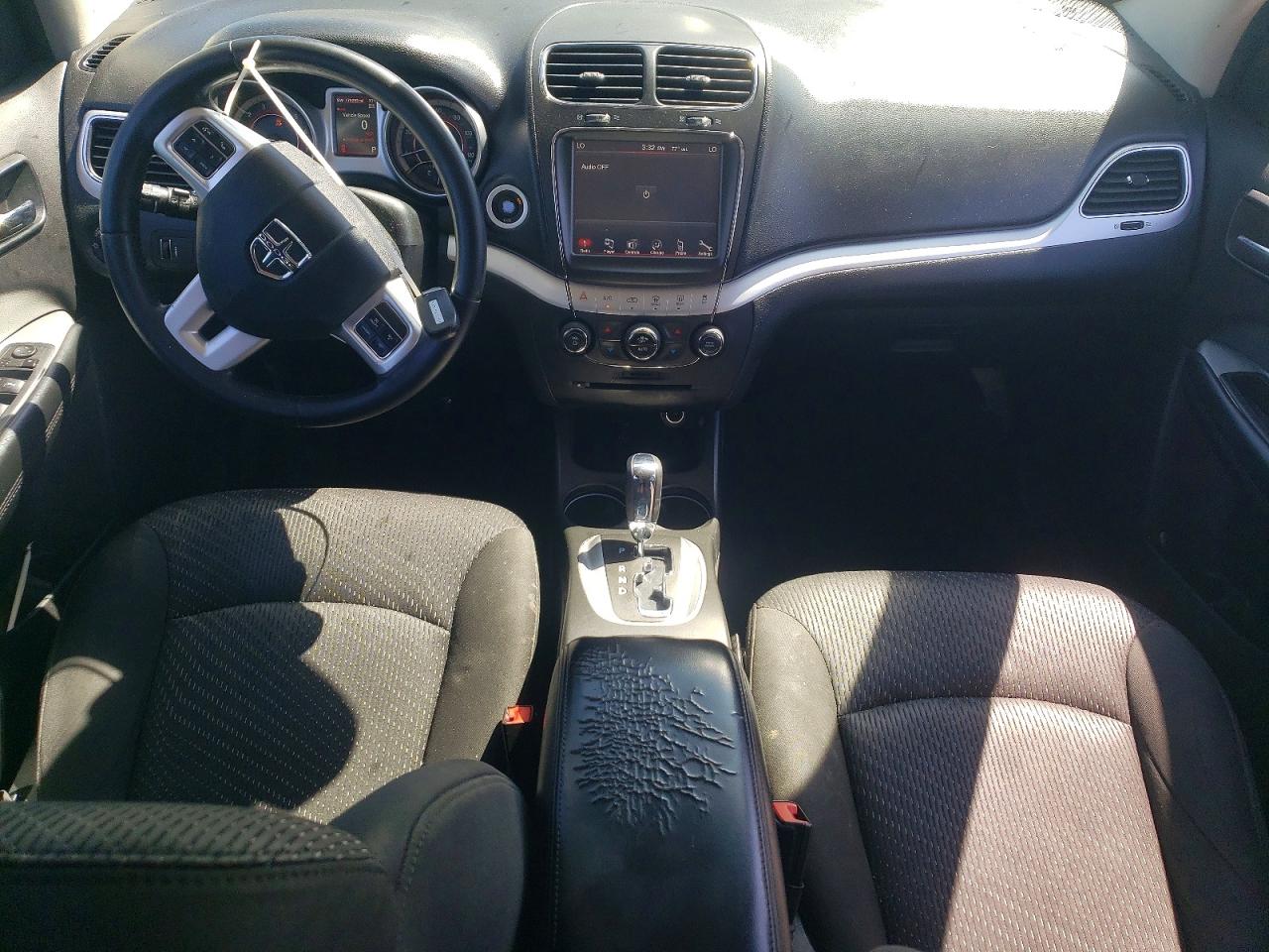 Dodge Journey Sxt