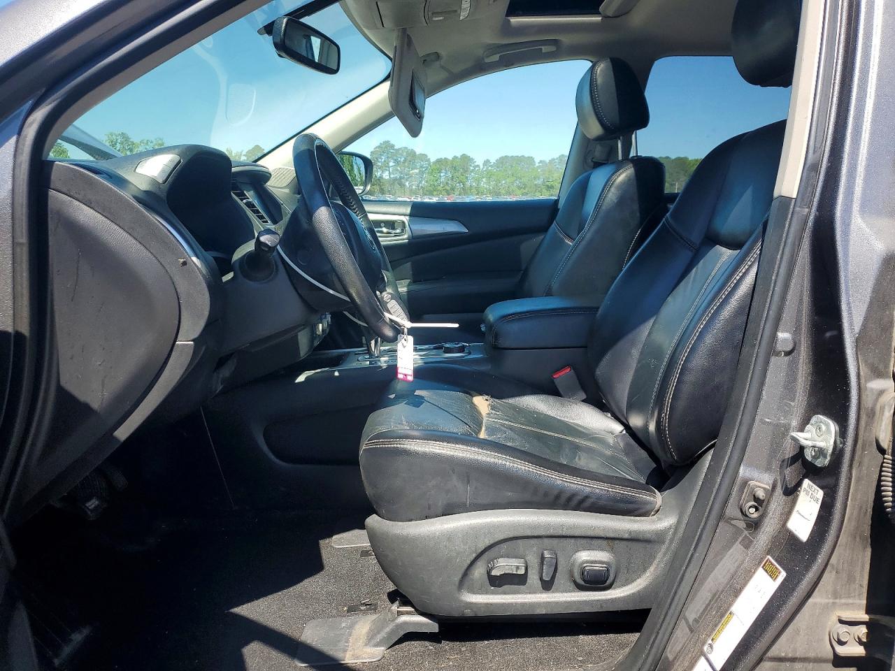 Nissan Pathfinder Sl