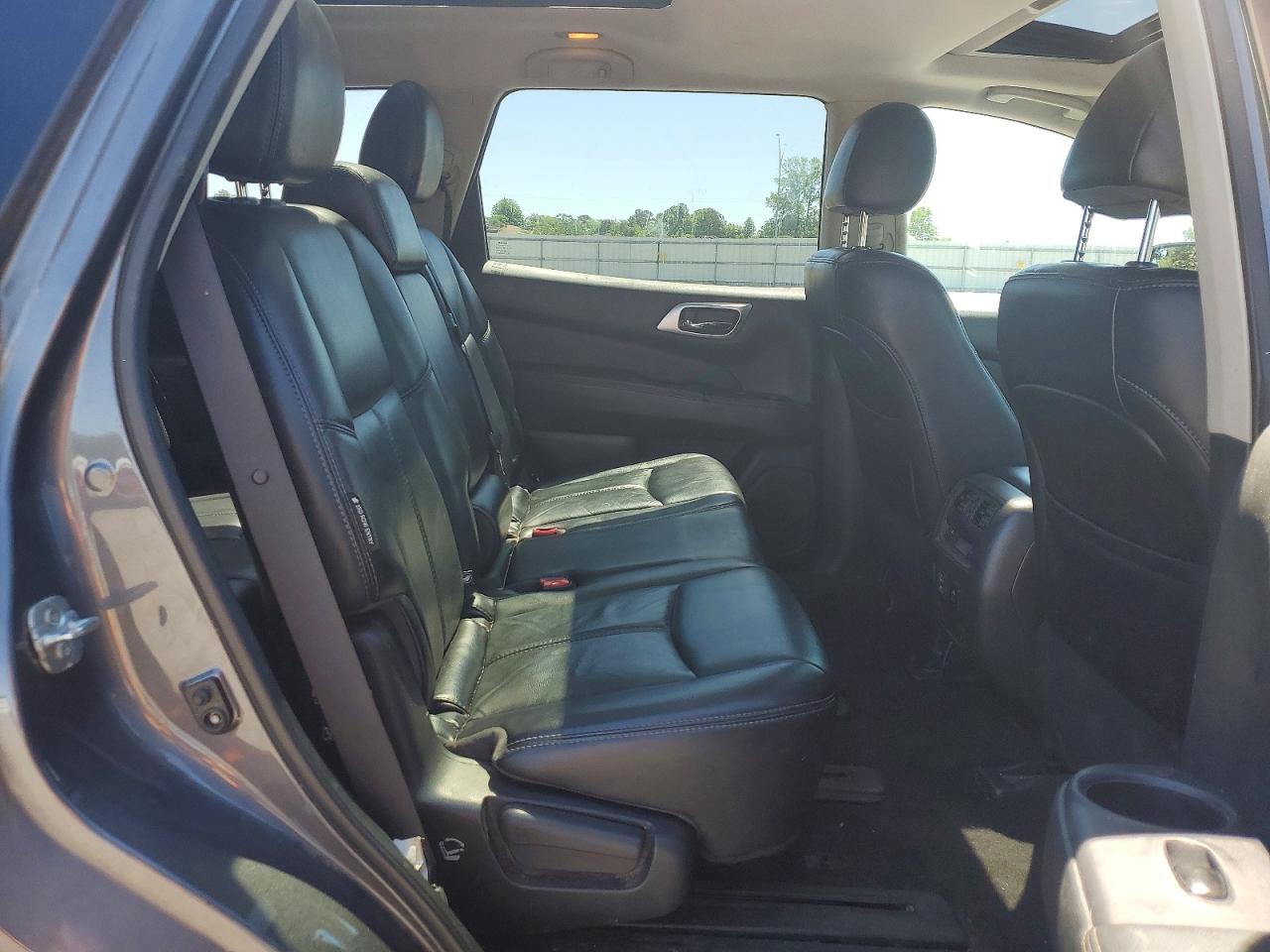 Nissan Pathfinder Sl