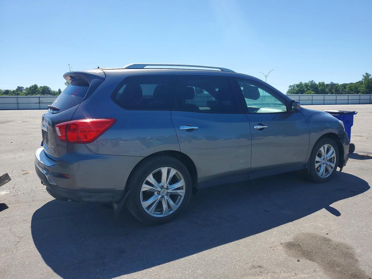 Nissan Pathfinder Sl