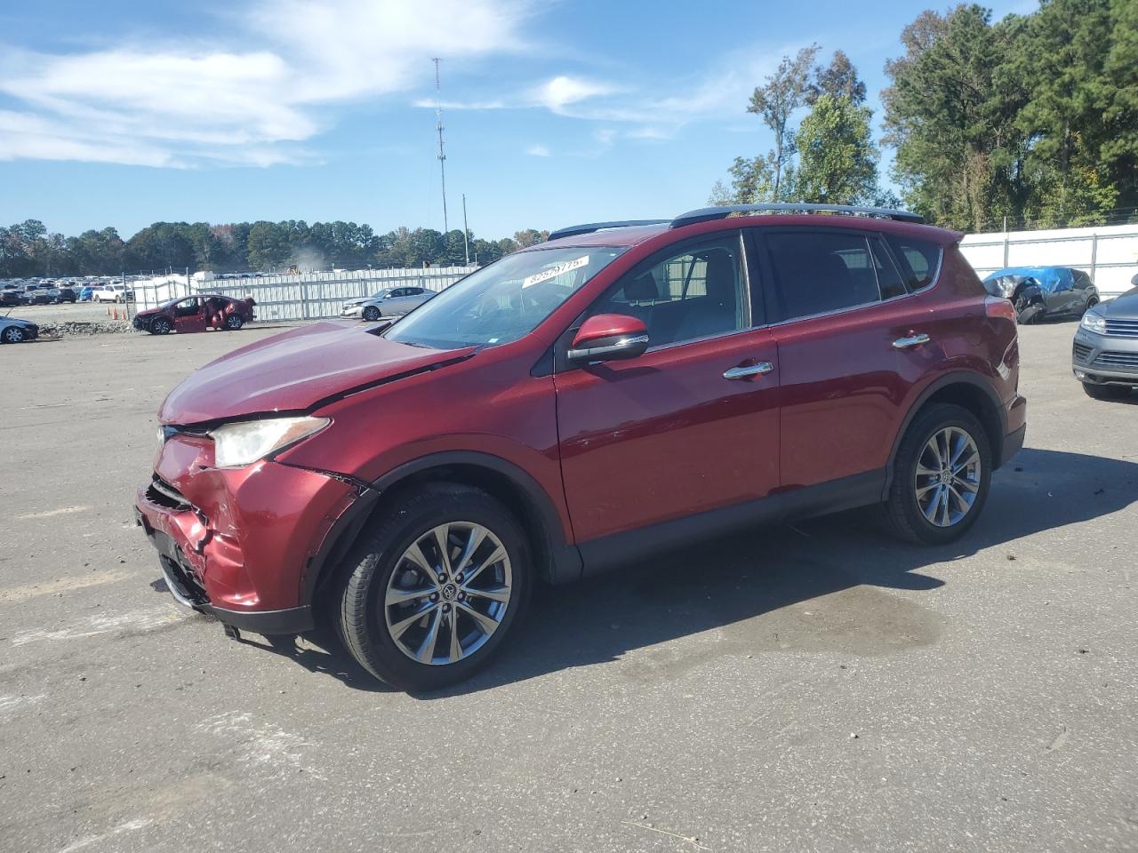 Salvage Toyota RAV4 Image