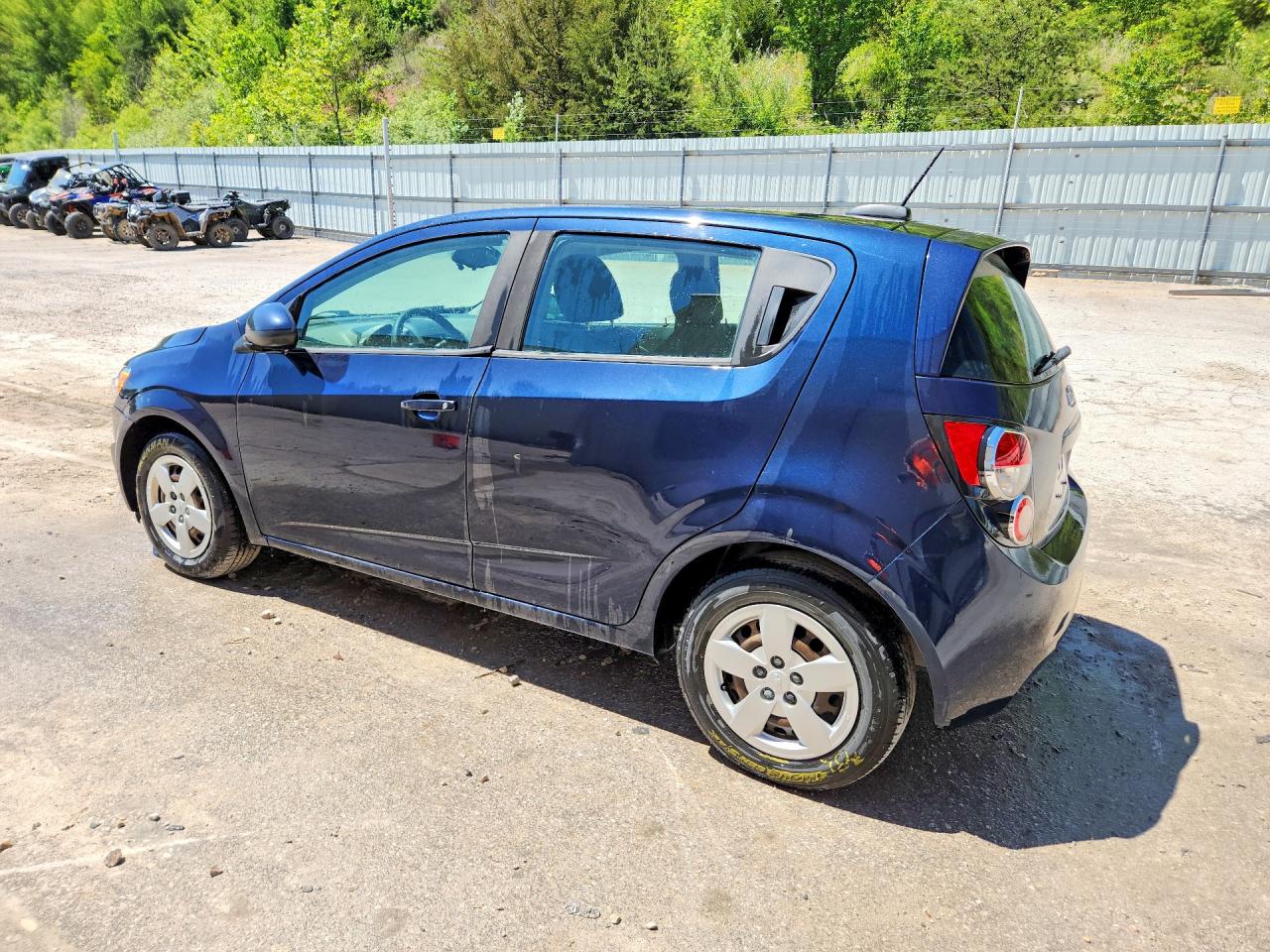 Chevrolet Sonic Ls