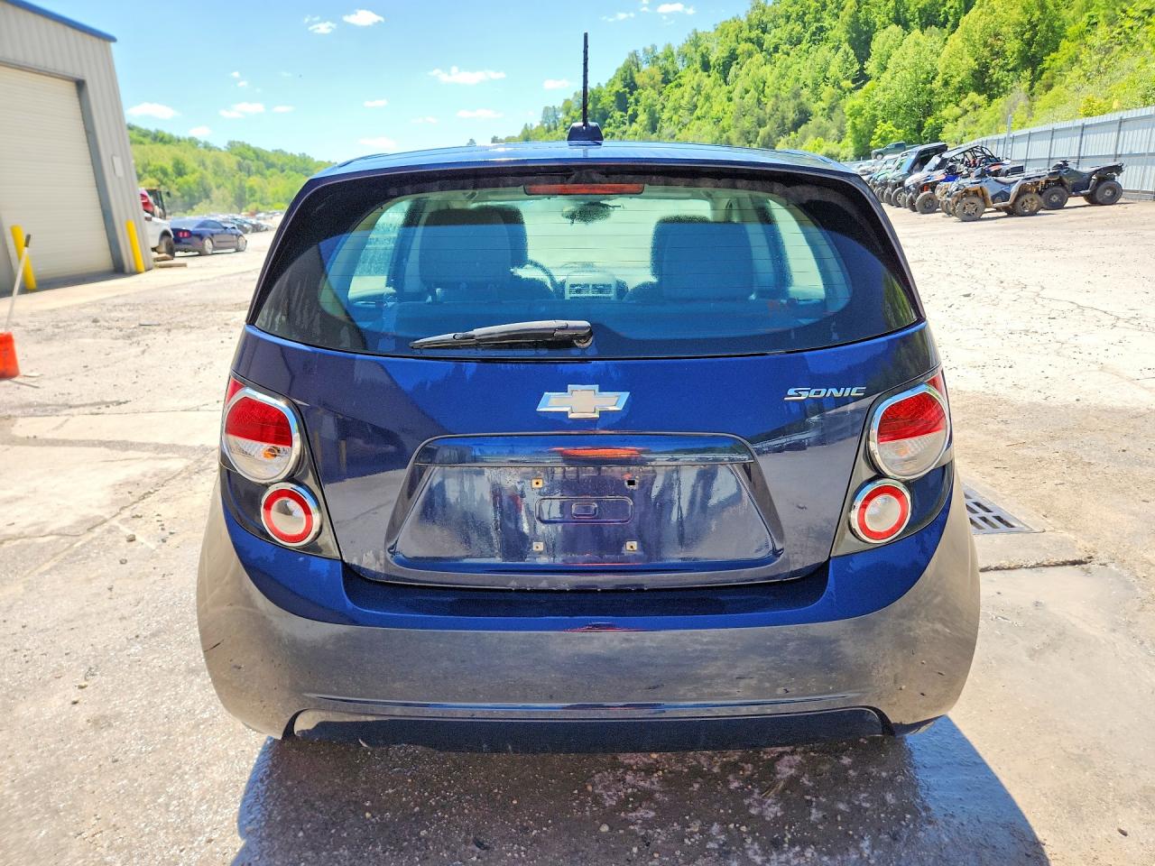 Chevrolet Sonic Ls