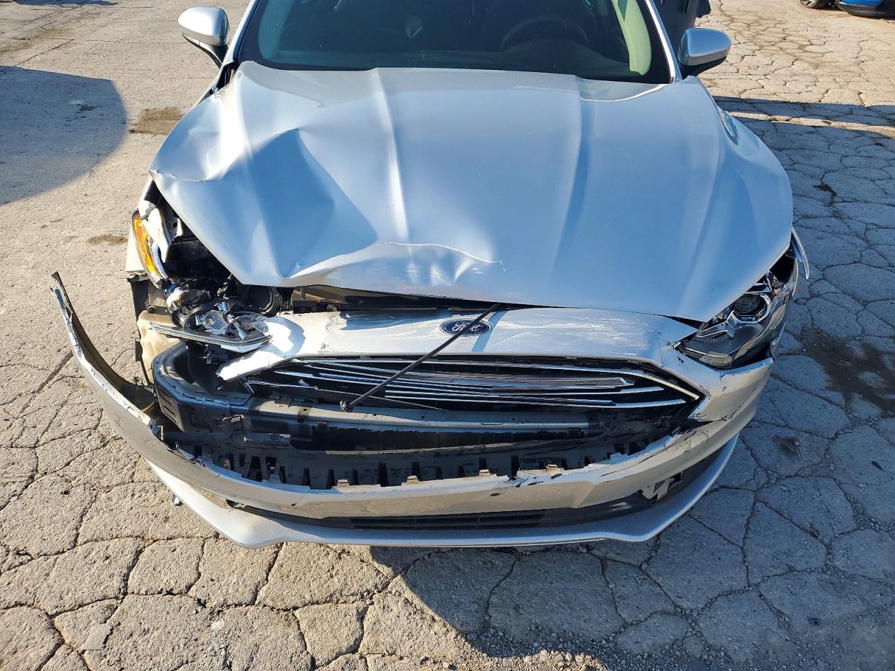 Ford Fusion Se Hybrid
