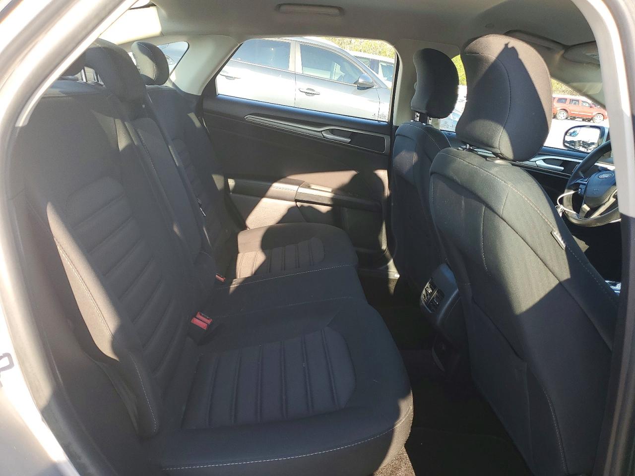 Ford Fusion Se Hybrid