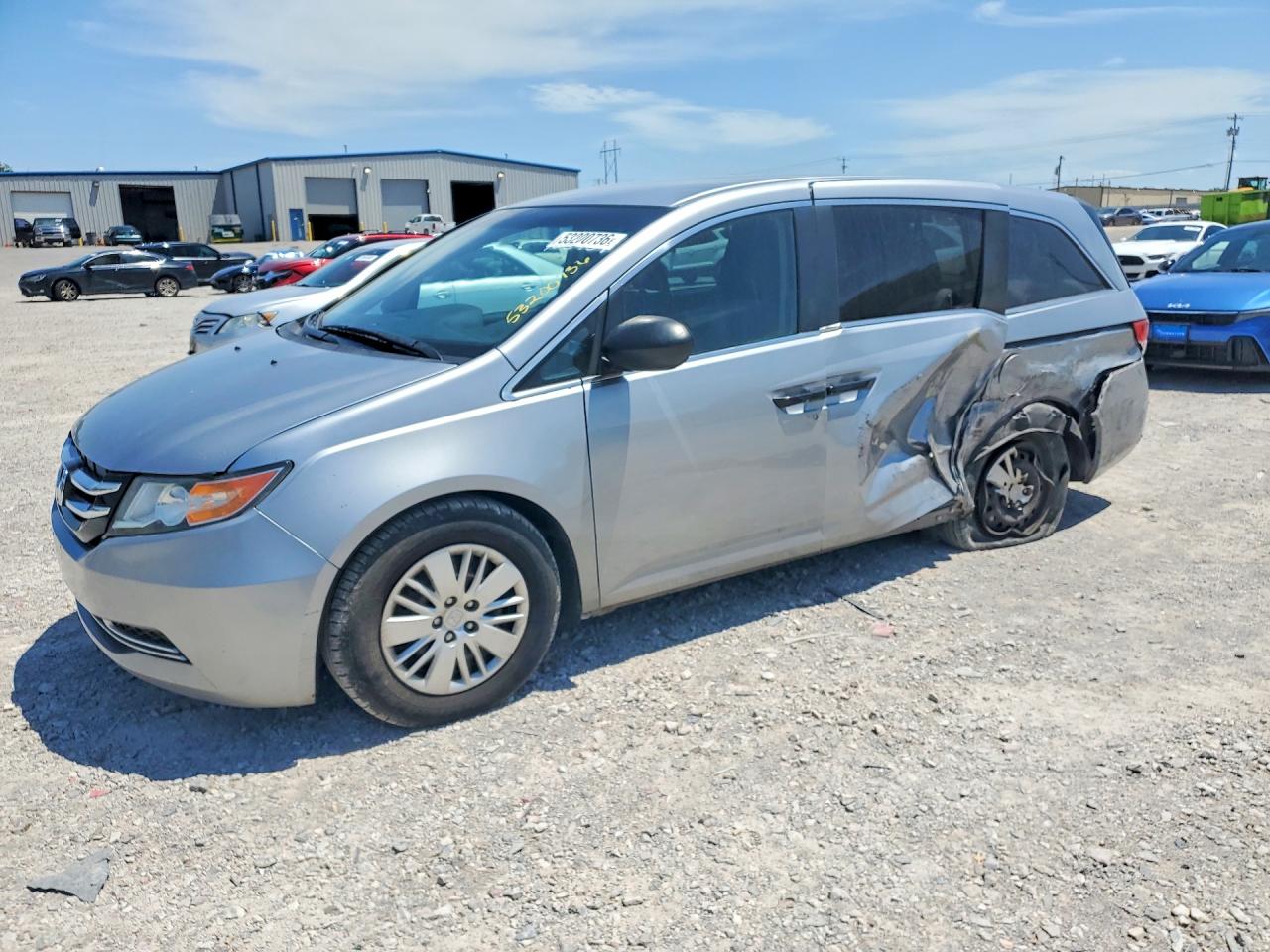 Salvage Honda Odyssey Image