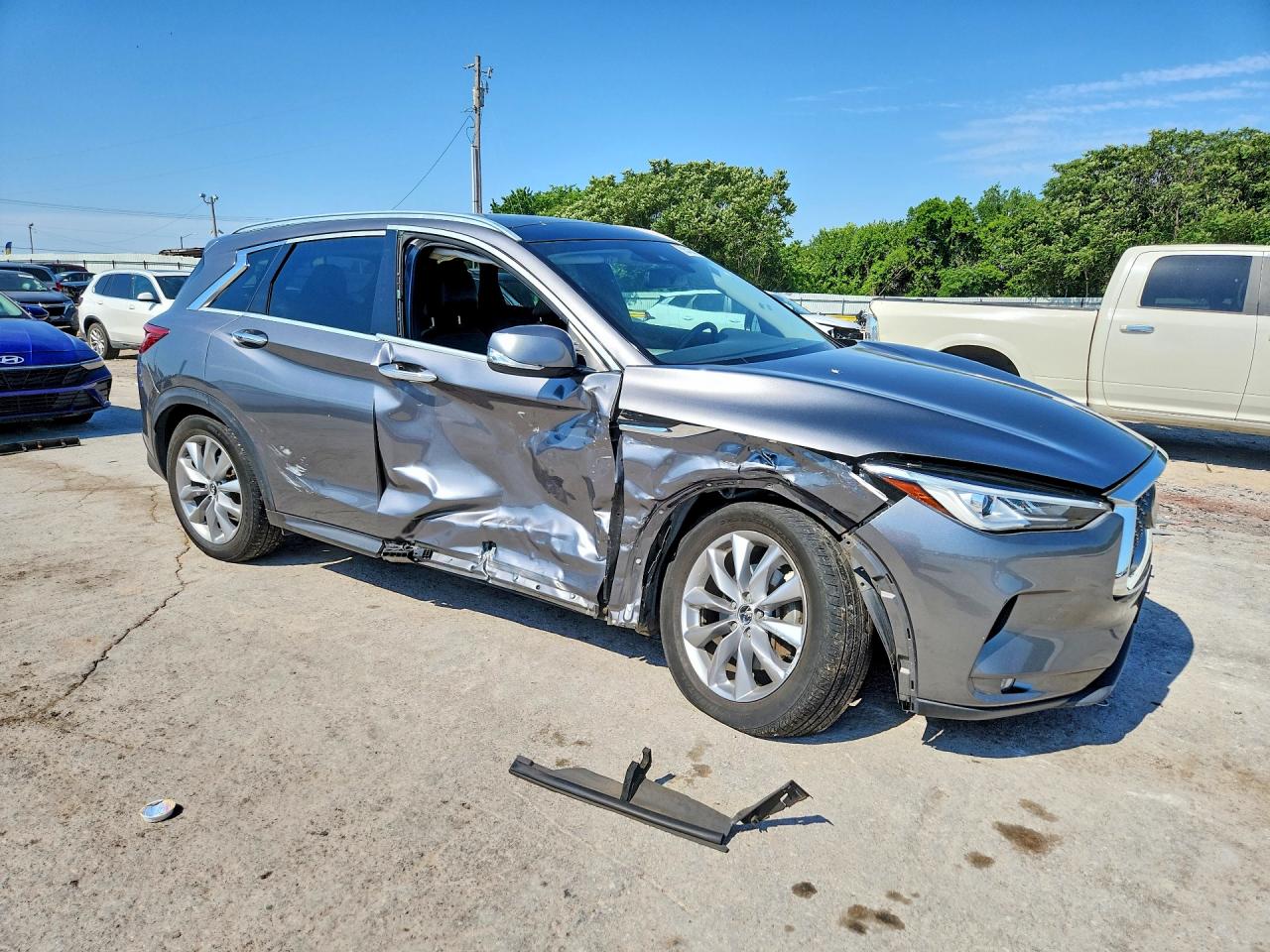 INFINITI Qx Luxe