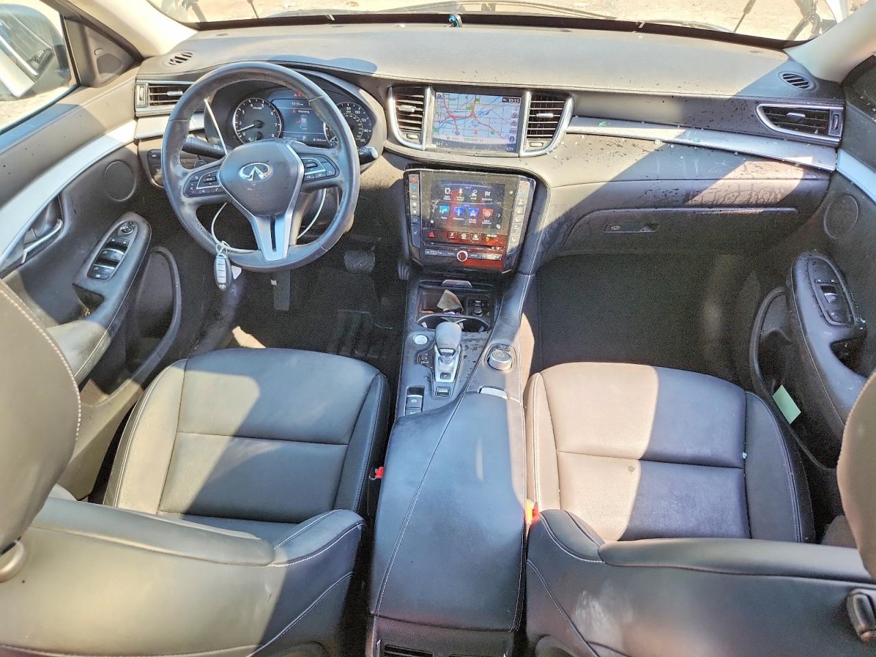 INFINITI Qx Luxe