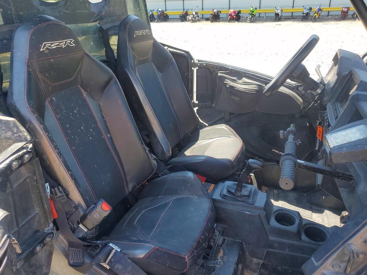 Polaris RZR