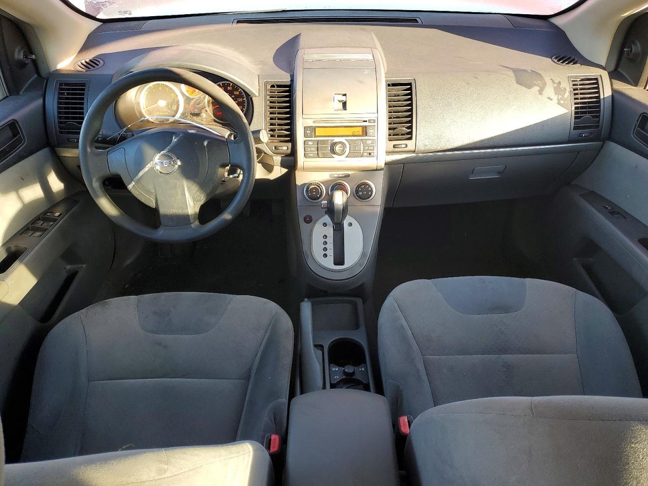 Nissan Sentra 2.0
