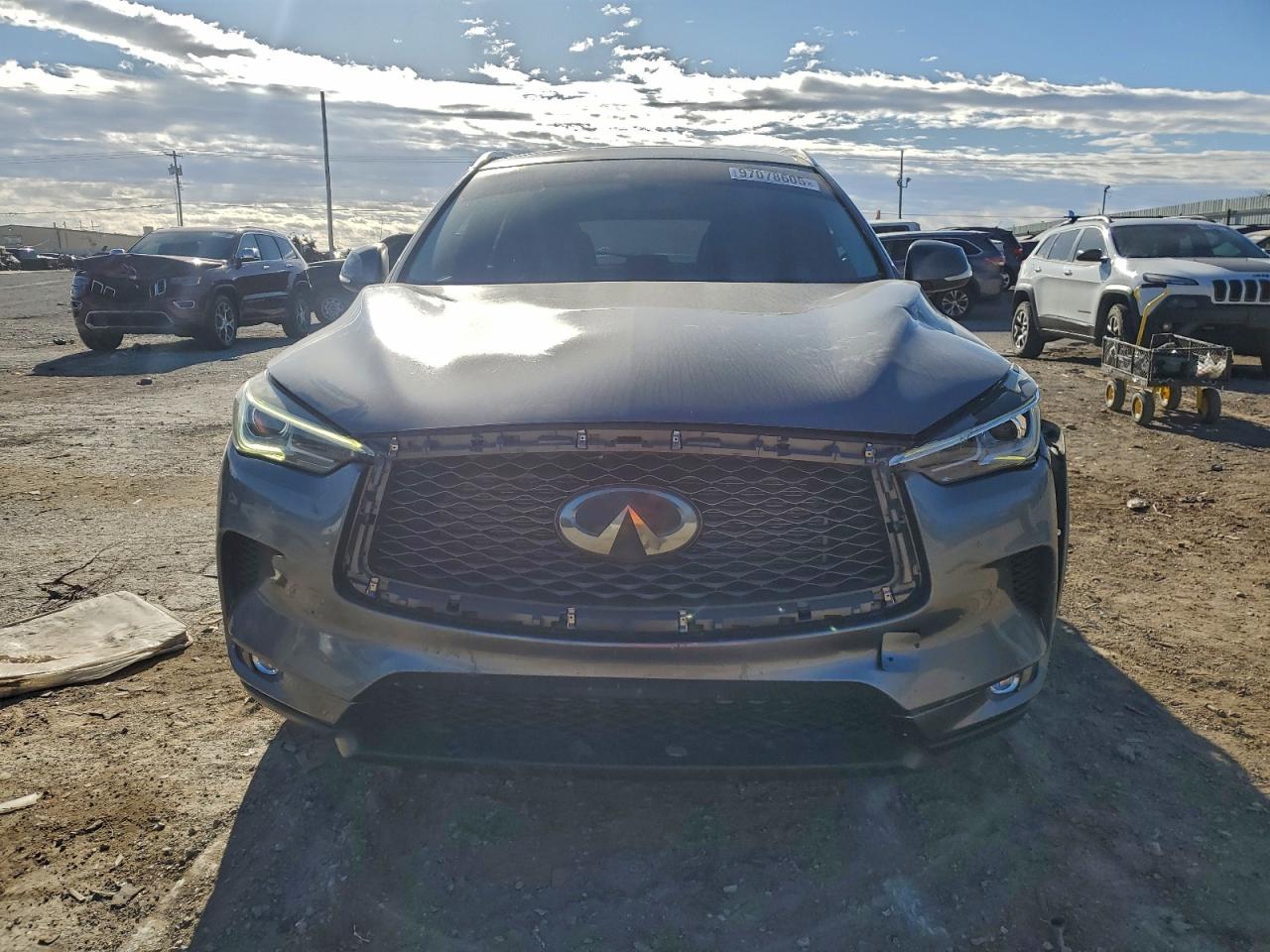 INFINITI Qx Pure