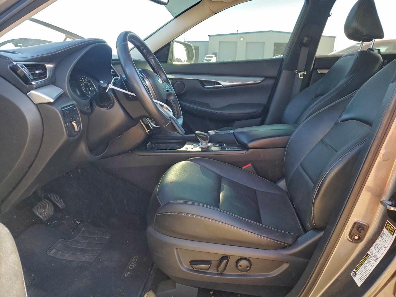 INFINITI Qx Pure