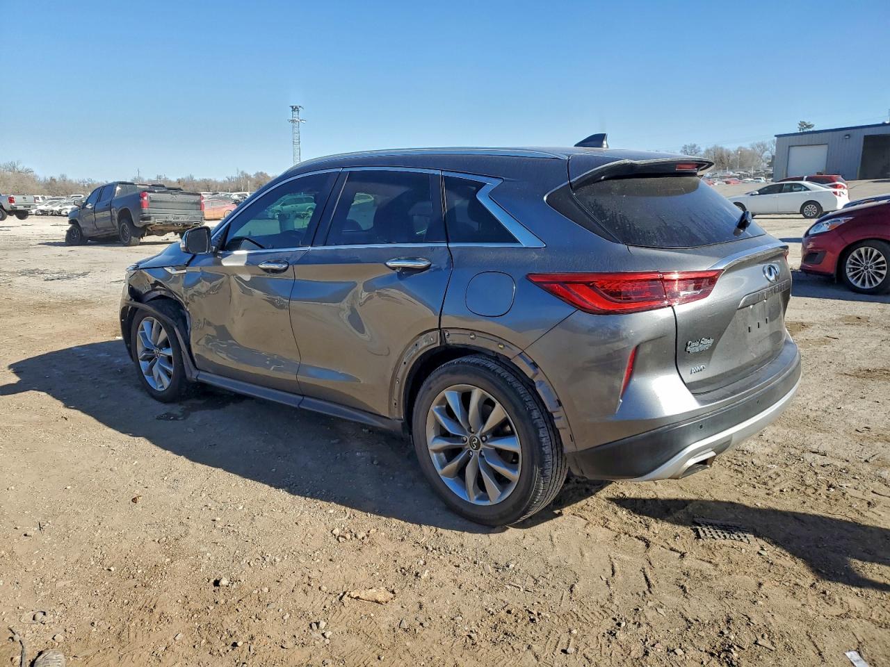INFINITI Qx Pure