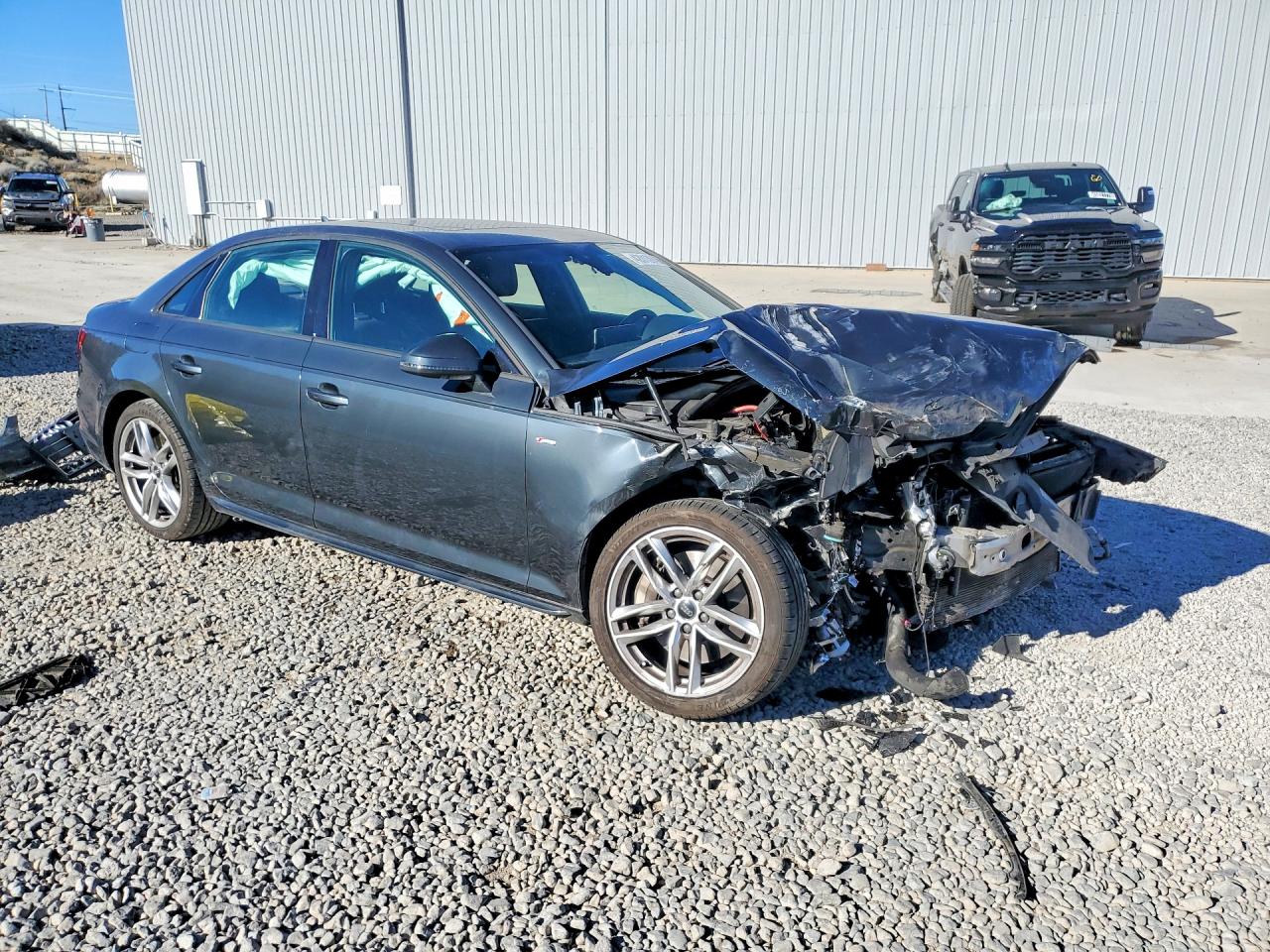 Audi A4 Premium