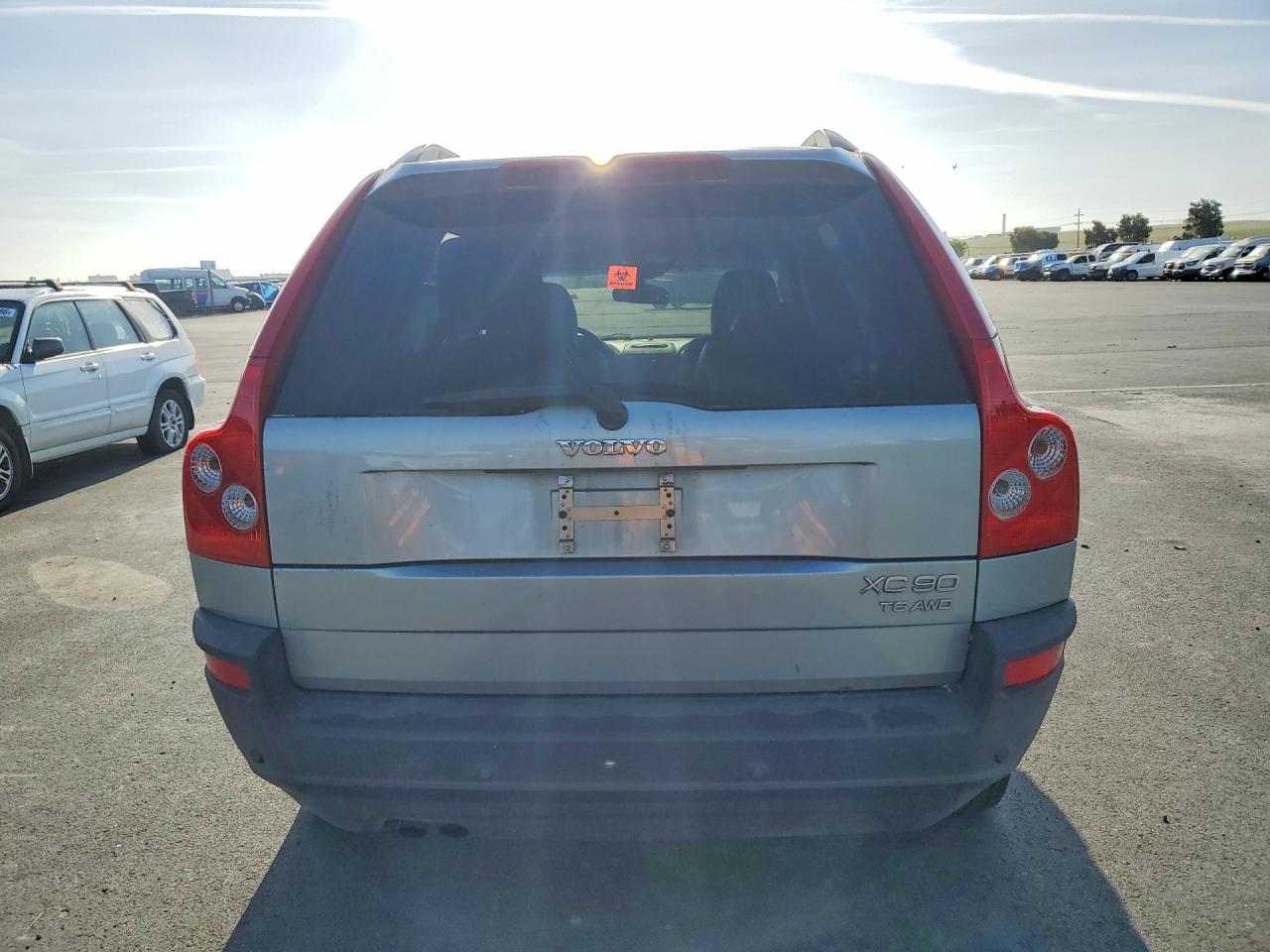 Volvo XC90 T6
