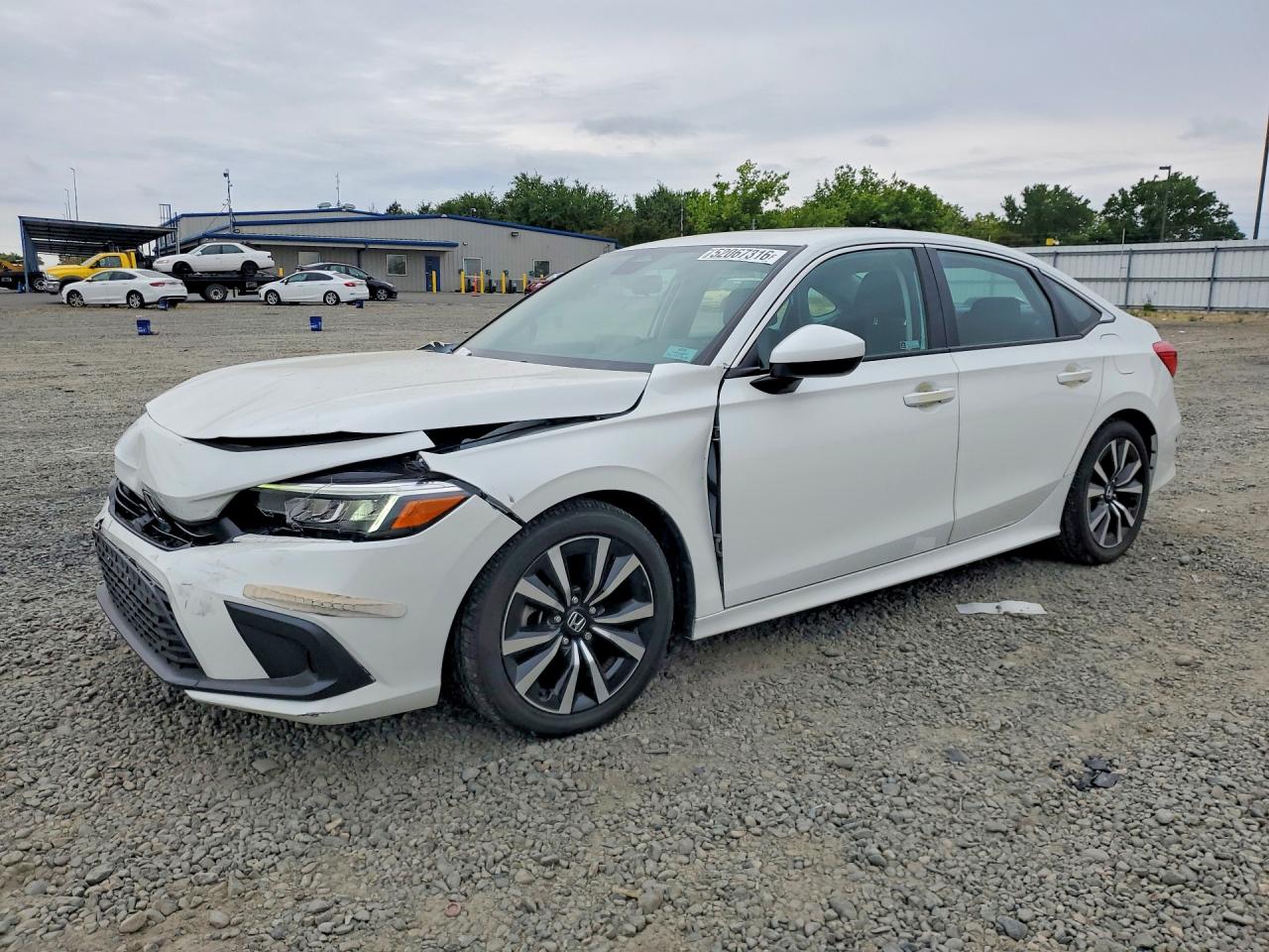 Salvage Honda Civic Image
