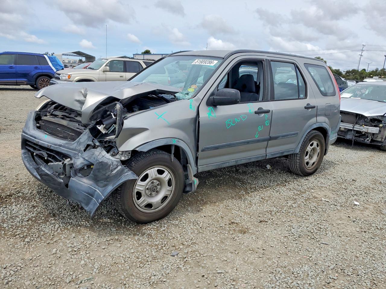 Salvage Honda Crv Image