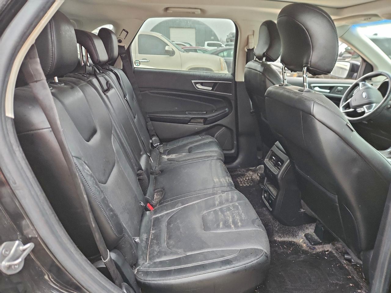 Ford Edge Titanium