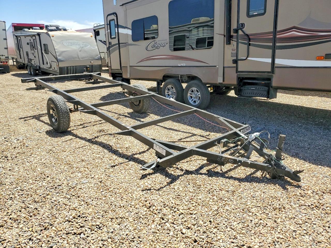 Salvage Kz-rv Sportsmen Image