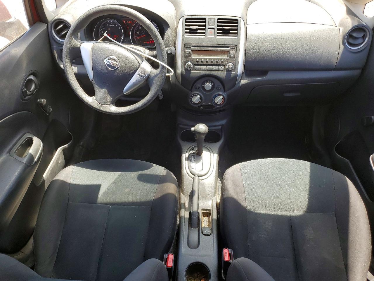 Nissan Versa S