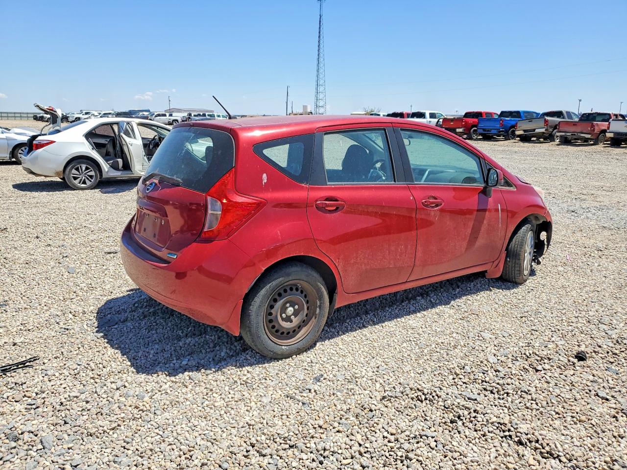 Nissan Versa S