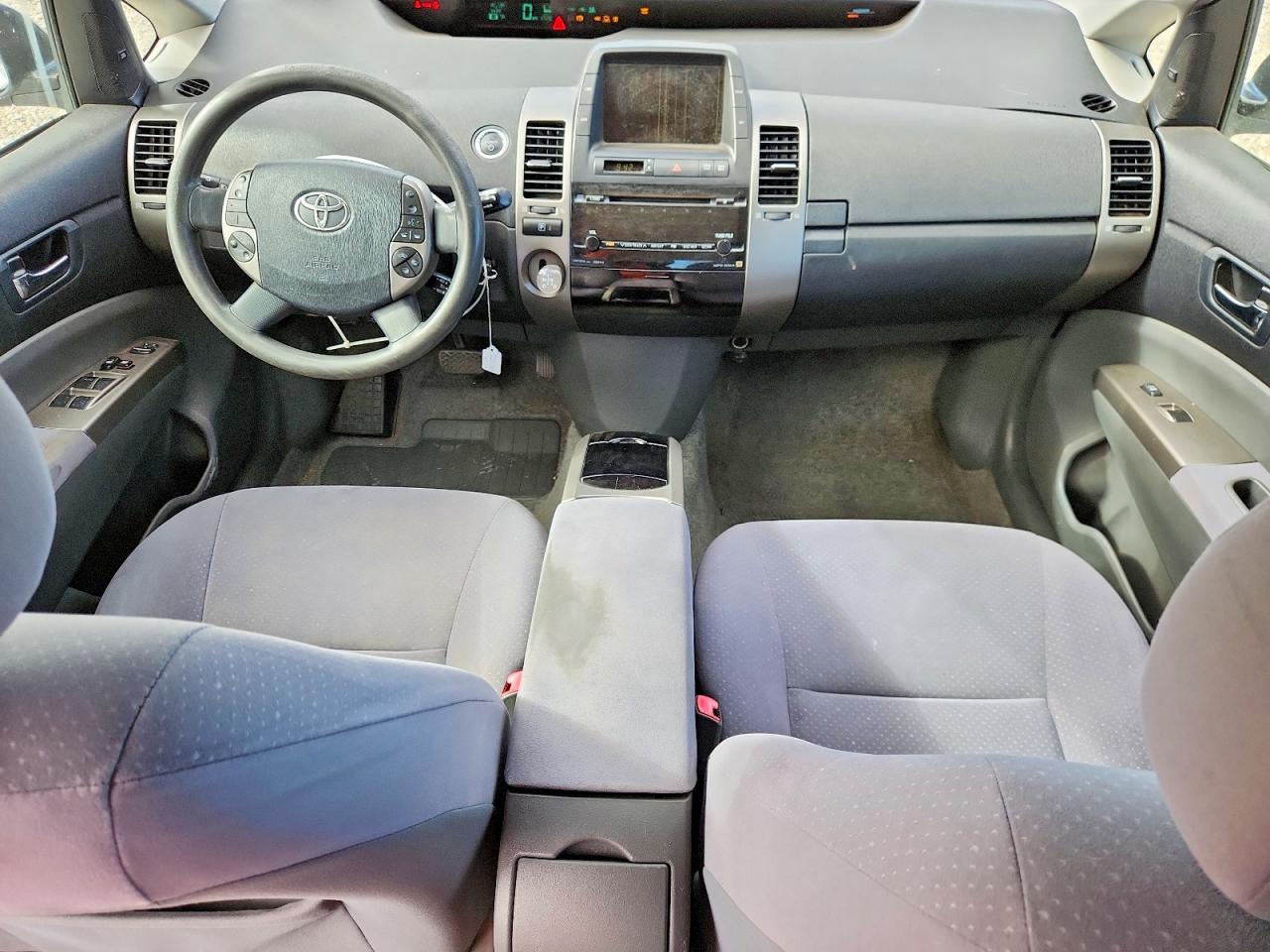 Toyota Prius Base