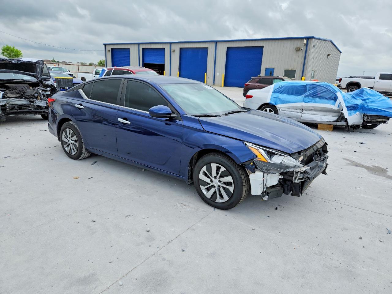 Nissan Altima S