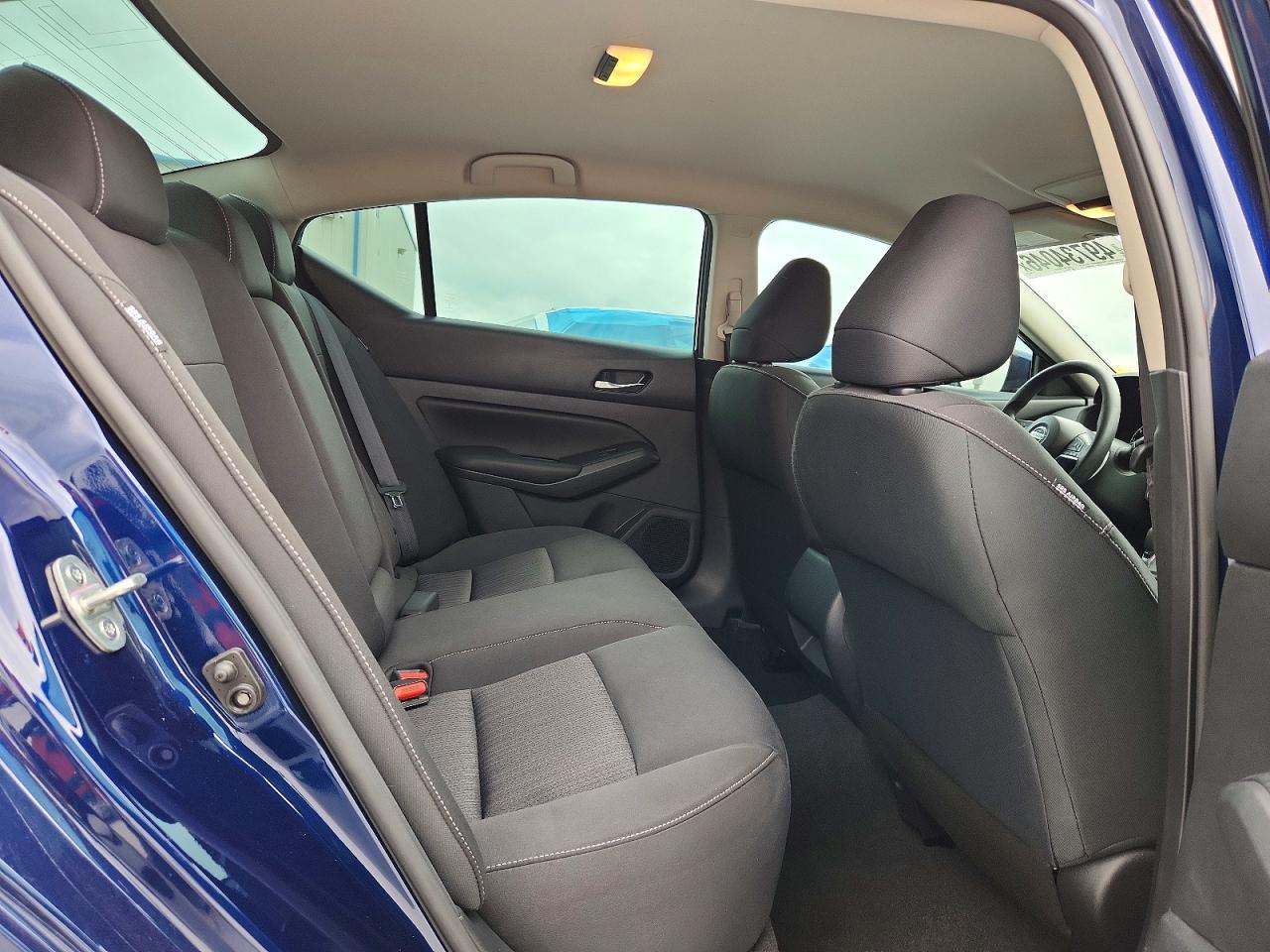 Nissan Altima S