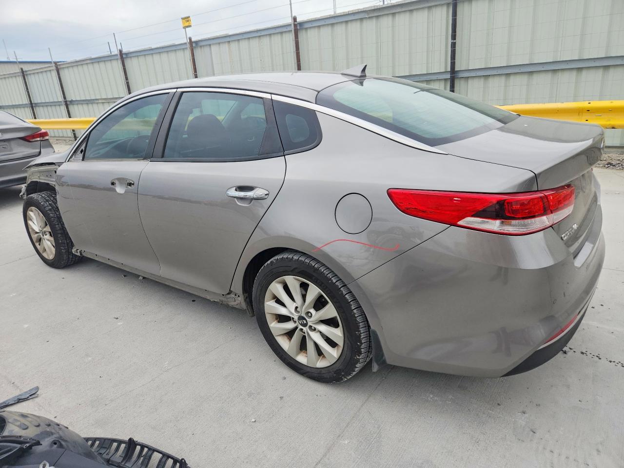 Kia Optima Lx